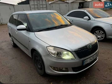 Авто Skoda Fabia 2011 № 8145045