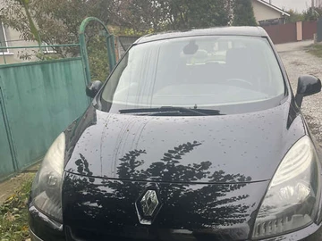 Авто Renault Scenic 2011 № 8145079