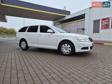 Авто Skoda Octavia 2009 № 8145084