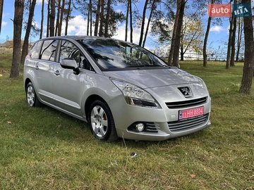 Авто Peugeot 5008 2013 № 8145547