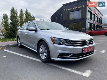 Авто Volkswagen Passat 2018 № 8145571