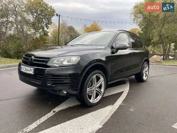 Авто Volkswagen Touareg 2013 № 8145773