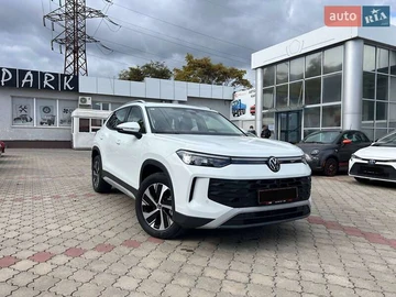 Авто Volkswagen Tayron 2025 № 8145926