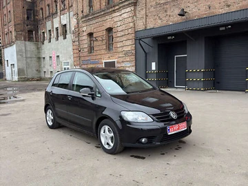 Авто Volkswagen Golf Plus 2007 № 8146080