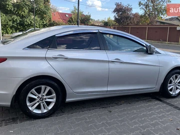 Авто Hyundai Sonata 2012 № 8146090