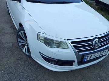 Авто Volkswagen Passat 2010 № 8146100