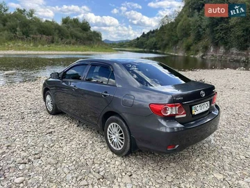 Авто Toyota Corolla 2011 № 8146176