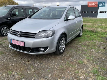 Авто Volkswagen Golf Plus 2010 № 8146190