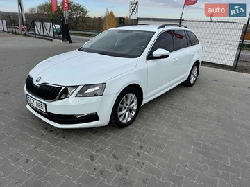 Авто Skoda Octavia 2018 № 8146241