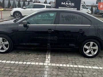 Авто Volkswagen Jetta 2016 № 8146247
