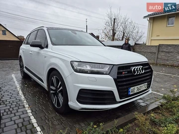 Авто Audi Sq7 2017 № 8146450