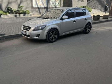 Авто KIA Ceed 2008 № 8146555