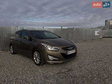 Авто Hyundai I40 2011 № 8146812