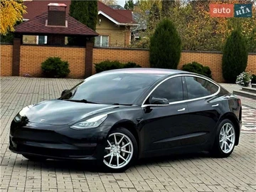 Авто Tesla Model 3 2019 № 8147072