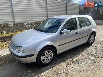 Авто Volkswagen Golf 2001 № 8147319