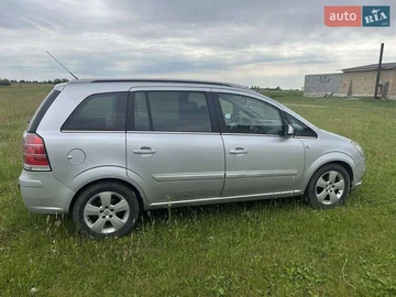 Авто Opel Zafira 2006 № 8147320