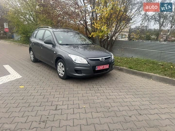 Авто Hyundai I30 2009 № 8147395