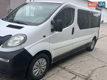 Авто Opel Vivaro 2004 № 8147407