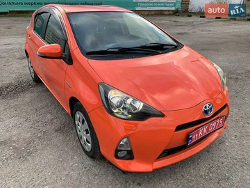 Авто Toyota Aqua 2015 № 8147498
