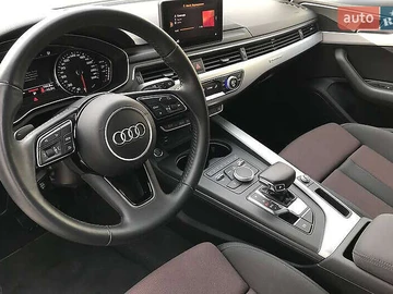 Авто Audi A4 2017 № 8147597