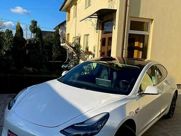 Авто Tesla Model 3 2017 № 8147636