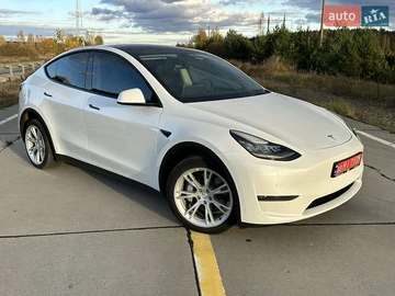 Авто Tesla Model Y 2022 № 8147714