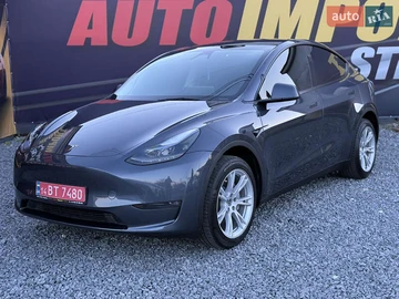 Авто Tesla Model Y 2023 № 8147737