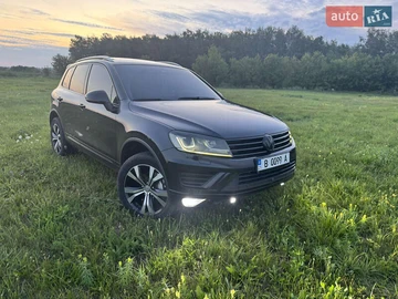 Авто Volkswagen Touareg 2015 № 8147772