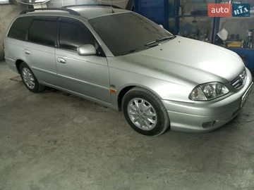 Авто Toyota Avensis 2002 № 8148130