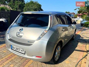 Авто Nissan Leaf 2010 № 8148241