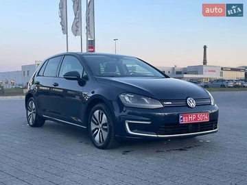 Авто Volkswagen E-Golf 2015 № 8148292