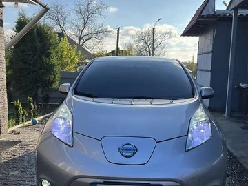 Авто Nissan Leaf 2014 № 8148427