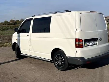 Авто Volkswagen Transporter 2005 № 8148633