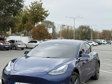 Авто Tesla Model 3 2020 № 8149055