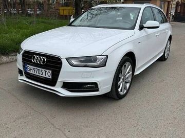 Авто Audi A4 2015 № 8149069