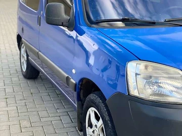 Авто Peugeot Partner 2003 № 8149080
