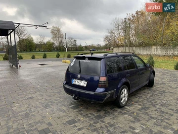 Авто Volkswagen Golf 2002 № 8149114