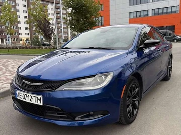 Авто Chrysler 200 2014 № 8149153