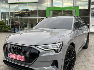 Авто Audi E-Tron 2020 № 8149218