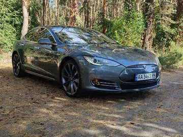 Авто Tesla Model S 2014 № 8149290