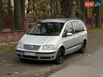 Авто Volkswagen Sharan 2001 № 8149386