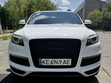 Авто Audi Q7 2012 № 8149928