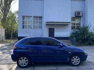 Авто SEAT Ibiza 2005 № 8150059