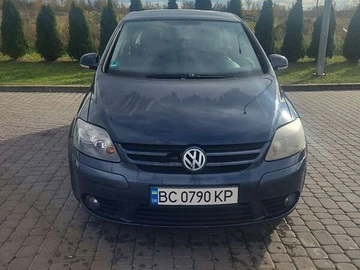 Авто Volkswagen Golf Plus 2007 № 8150080