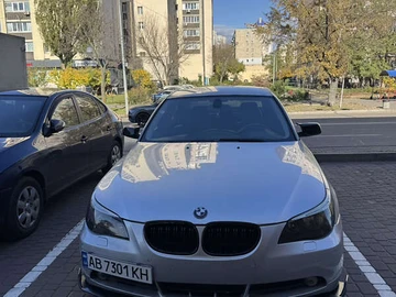 Авто BMW 5 Series 2004 № 8150167