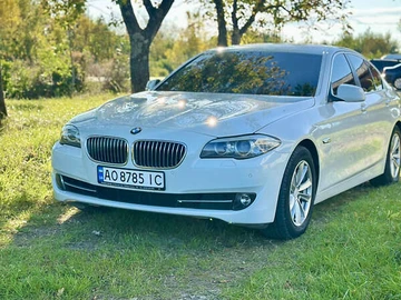 Авто BMW 5 Series 2012 № 8150258