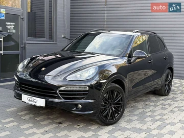 Авто Porsche Cayenne 2012 № 8150463