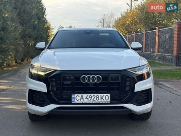 Авто Audi Q8 2021 № 8150507