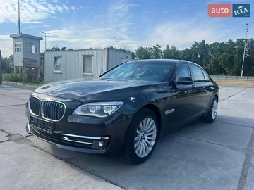 Авто BMW 7 Series 2012 № 8150515
