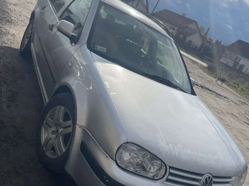 Авто Volkswagen Golf 2001 № 8150533